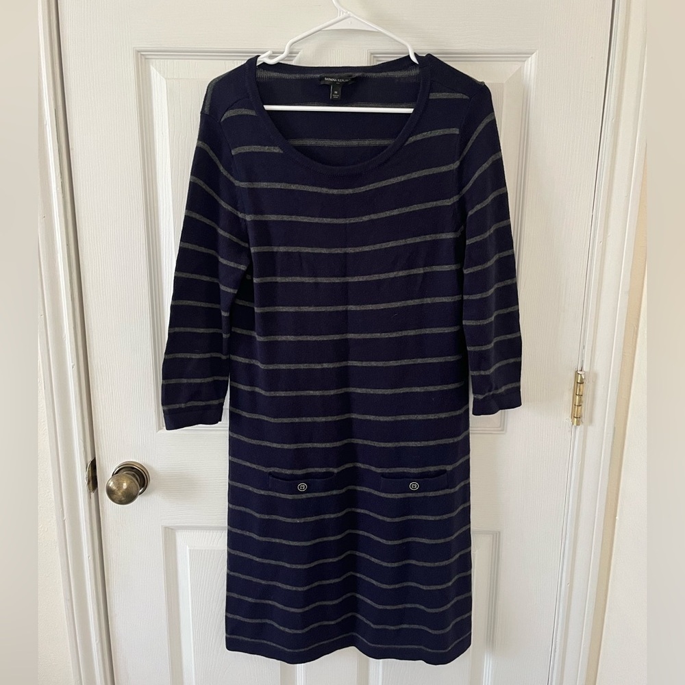 Banana Republic Navy and Gray Striped Long Sleeve Dress
